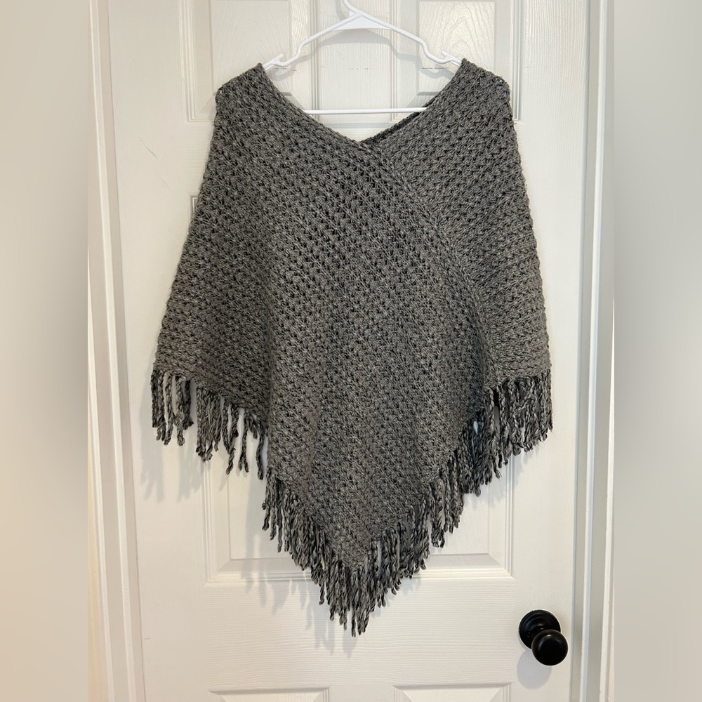 Joie Poncho Sweater Size Medium Fringe Poncho V-Neck Wool Blend